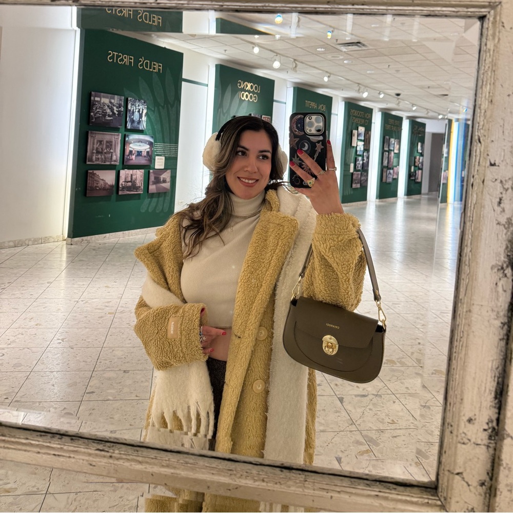 Meet your Posher, Jessica